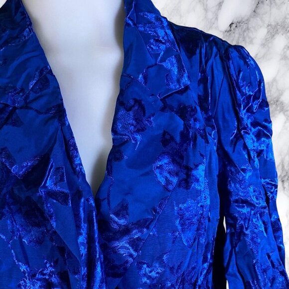 MAJORELLE Tiffany Blazer Top - Cobalt Blue - Picture 12 of 12
